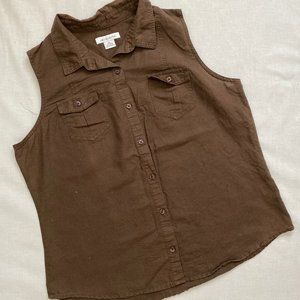 Liz Claiborne Sleeveless Button Down Shirt